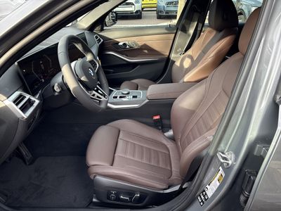 2026 BMW 3 Series 330i xDrive - Photo 12