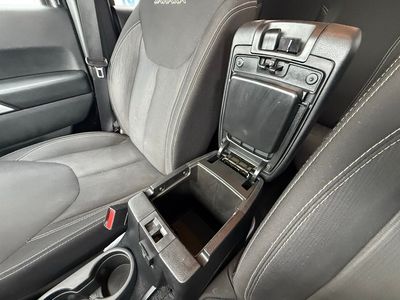 2016 Jeep Wrangler — photo 25 view