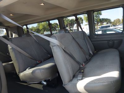 2024 Chevrolet Express Passenger - Photo 17