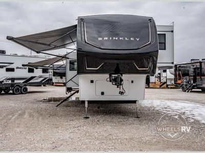 2026 Brinkley Model Z - Photo 9