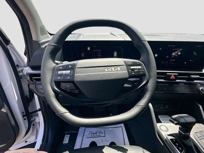 2026 Kia Sportage — photo 11 view