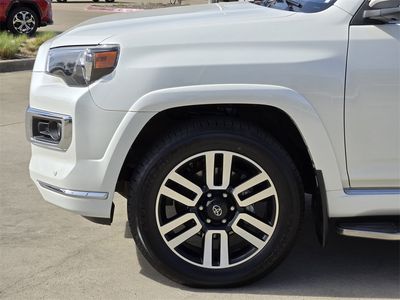 2021 Toyota 4Runner - Photo 6