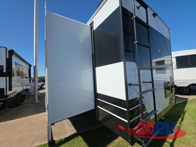 2026 Brinkley Model I - Photo 4