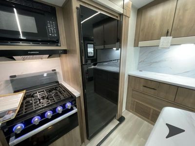 2026 Grand Design Imagine - Photo 37