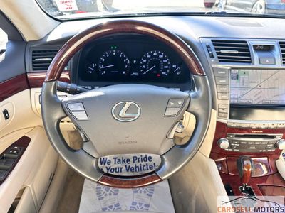 2012 Lexus LS 460 - Photo 17