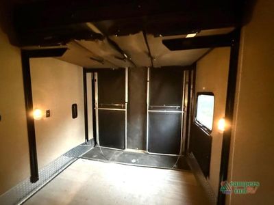 2015 Forest River RV Vengeance - Photo 20