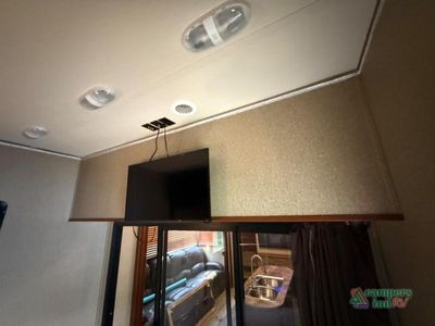 2015 Forest River RV Vengeance - Photo 17