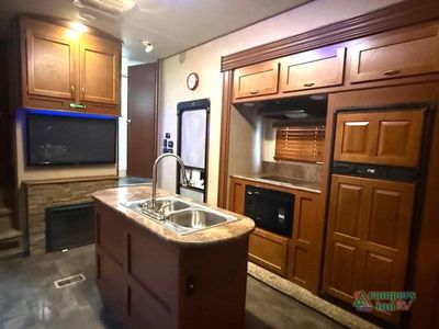 2015 Forest River RV Vengeance - Photo 30