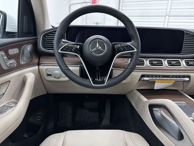 2026 Mercedes-Benz GLE — photo 21 view