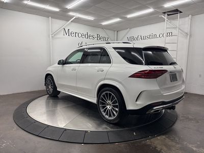 2026 Mercedes-Benz GLE — detail view
