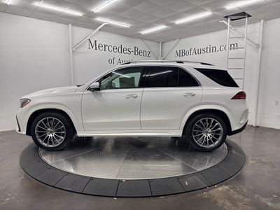 2026 Mercedes-Benz GLE — interior view