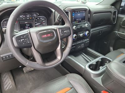 2022 GMC Sierra 2500 HD - Photo 2