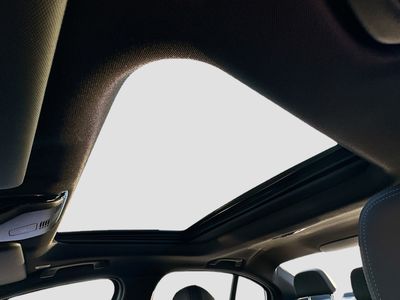 2026 BMW 3 Series - Photo 15