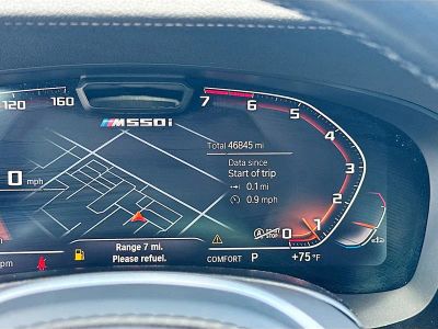 2023 BMW 5 Series — photo 11 view