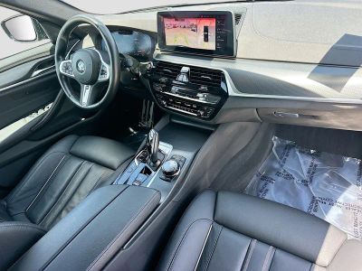 2023 BMW 5 Series — photo 25 view