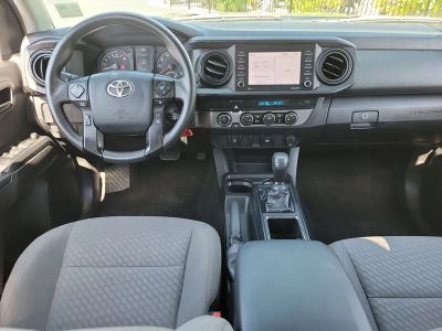 2023 Toyota Tacoma 4WD — photo 13 view