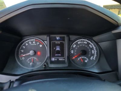 2023 Toyota Tacoma 4WD — photo 30 view