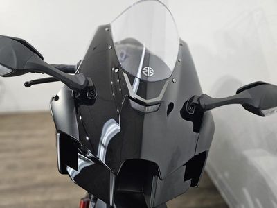 2025 Kawasaki Ninja ZX-10R - Photo 12