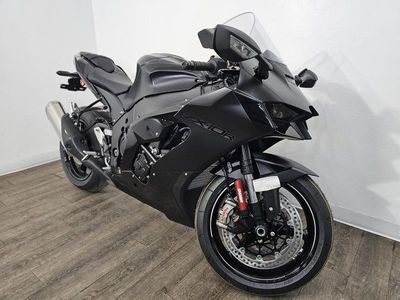 2025 Kawasaki Ninja ZX-10R - Photo 1