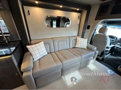 2026 Airstream Atlas - Photo 14