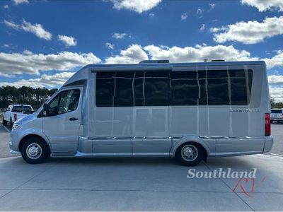 2026 Airstream Atlas - Photo 8