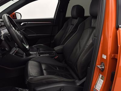 2022 Audi Q3 - Photo 13