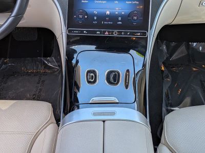 2025 Mercedes-Benz C-Class — photo 20 view