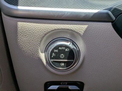 2025 Mercedes-Benz C-Class — photo 23 view