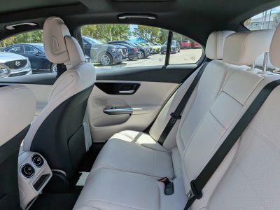 2025 Mercedes-Benz C-Class — photo 15 view