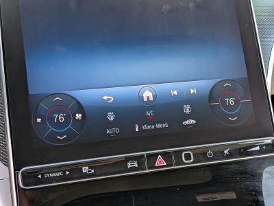 2025 Mercedes-Benz C-Class — photo 30 view