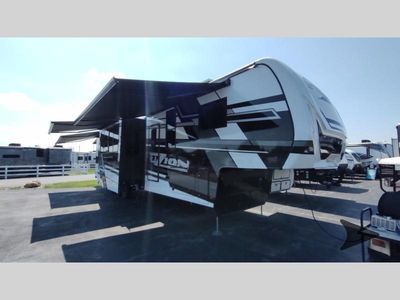 2026 Keystone RV Fuzion - Photo 2