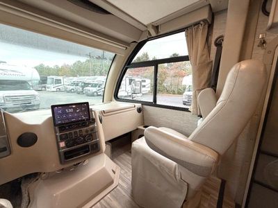 2021 Thor Motor Coach Vegas - Photo 7