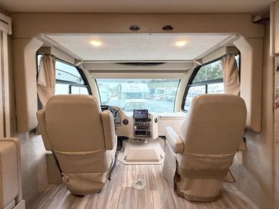 2021 Thor Motor Coach Vegas - Photo 5