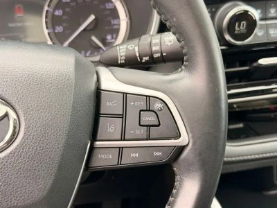 2022 Toyota Highlander - Photo 32