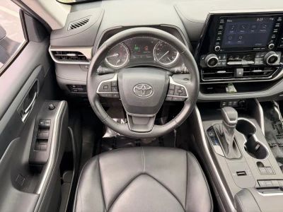 2022 Toyota Highlander - Photo 19