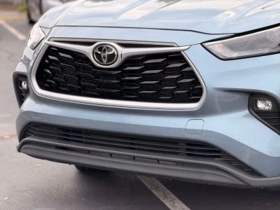 2022 Toyota Highlander - Photo 11