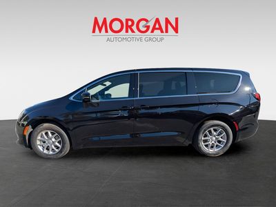 2026 Chrysler Voyager - Photo 8