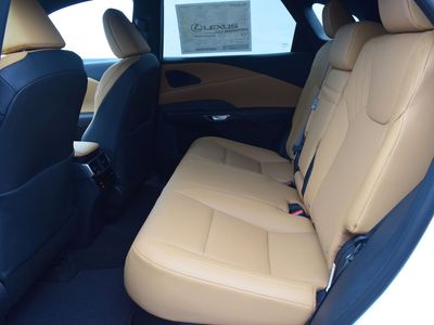 2024 Lexus RX - Photo 3