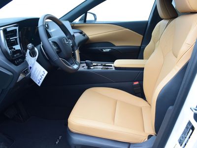 2024 Lexus RX - Photo 2