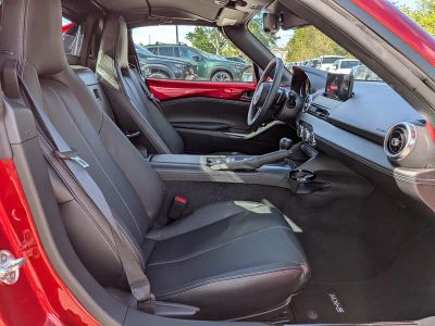 2026 Mazda MX-5 Miata RF — photo 13 view
