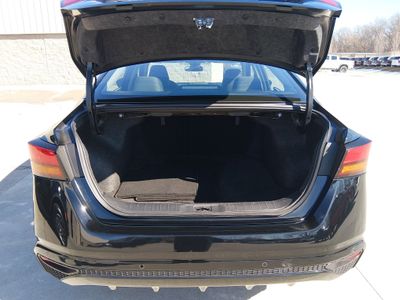 2025 Nissan Altima - Photo 11