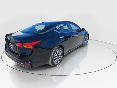 2025 Nissan Altima - Photo 7