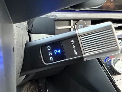 2025 Hyundai Santa Fe Hybrid - Photo 17