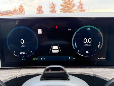 2025 Hyundai Santa Fe Hybrid - Photo 10