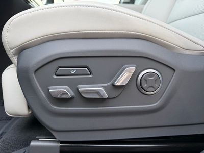 2025 Hyundai Santa Fe Hybrid - Photo 29