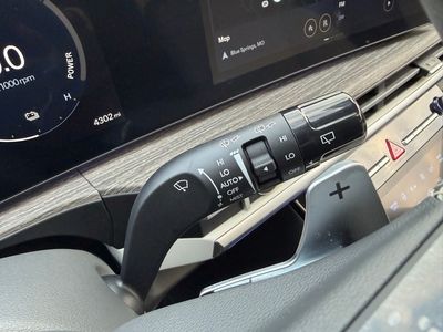 2025 Hyundai Santa Fe Hybrid - Photo 14