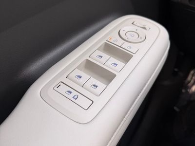 2025 Hyundai Santa Fe Hybrid - Photo 22
