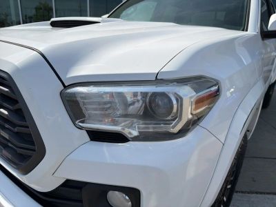 2020 Toyota Tacoma - Photo 11