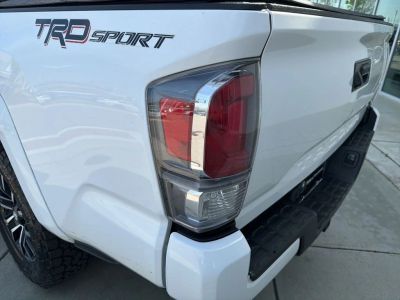 2020 Toyota Tacoma - Photo 14