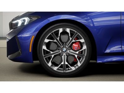 2026 BMW 3 Series — photo 7 view